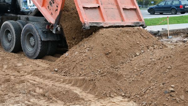 Soil Delivery in Clovis